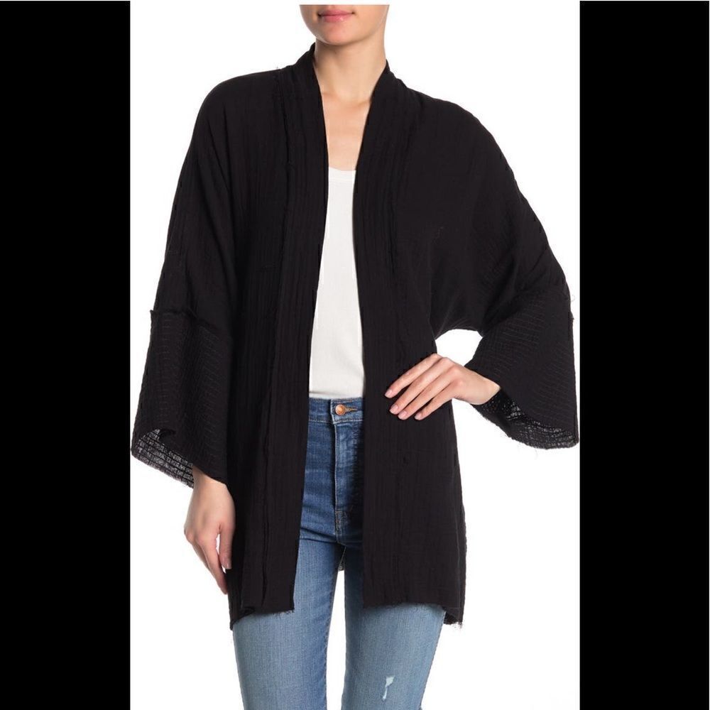 Johnny Was Women’s calme double gauze belted kimono in black size XS and S , NWT